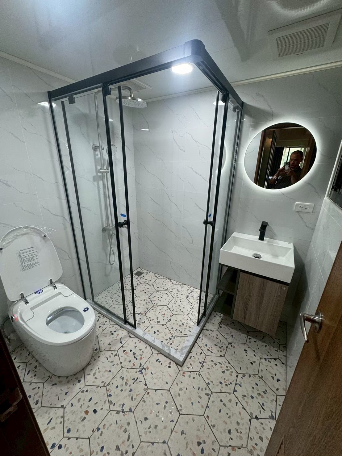 磁磚浴室｜穩重風格衛浴改造實績